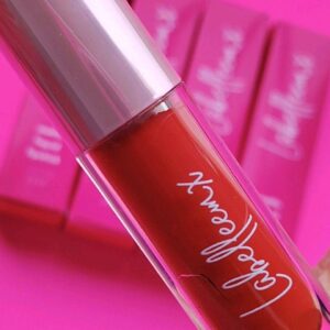 Labial Líquido Mate Indeleble Cremoso Vegano y libre de crueldad animal